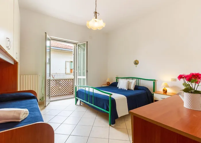 Ester Bilo - Myho Casa